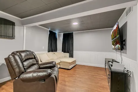 564 Juul Road SW Hutchinson MN 55350
