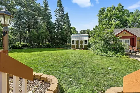 564 Juul Road SW Hutchinson MN 55350