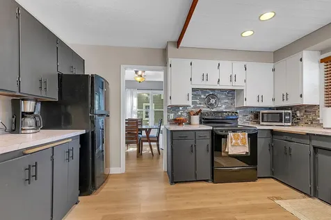 564 Juul Road SW Hutchinson MN 55350