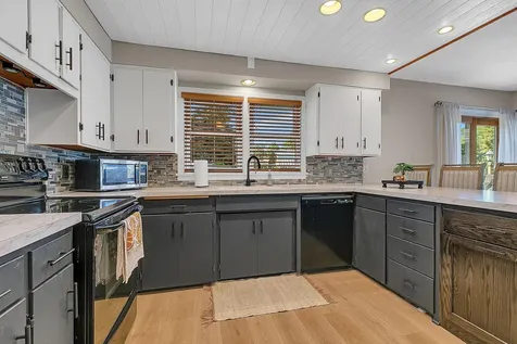 564 Juul Road SW Hutchinson MN 55350
