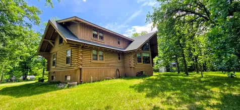 2846 Hawthorn Drive NW Baudette MN 56623