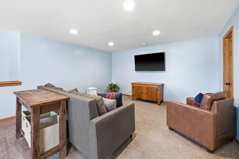 1228 Leo Lane Buffalo MN 55313