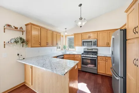 1228 Leo Lane Buffalo MN 55313