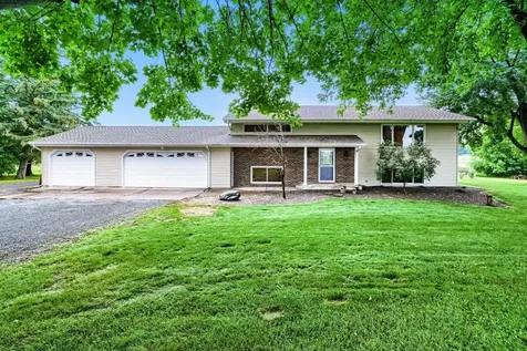 26463 Olinda Trail Lindstrom MN 55045