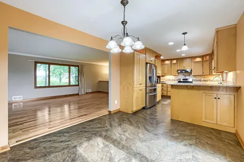 26463 Olinda Trail Lindstrom MN 55045