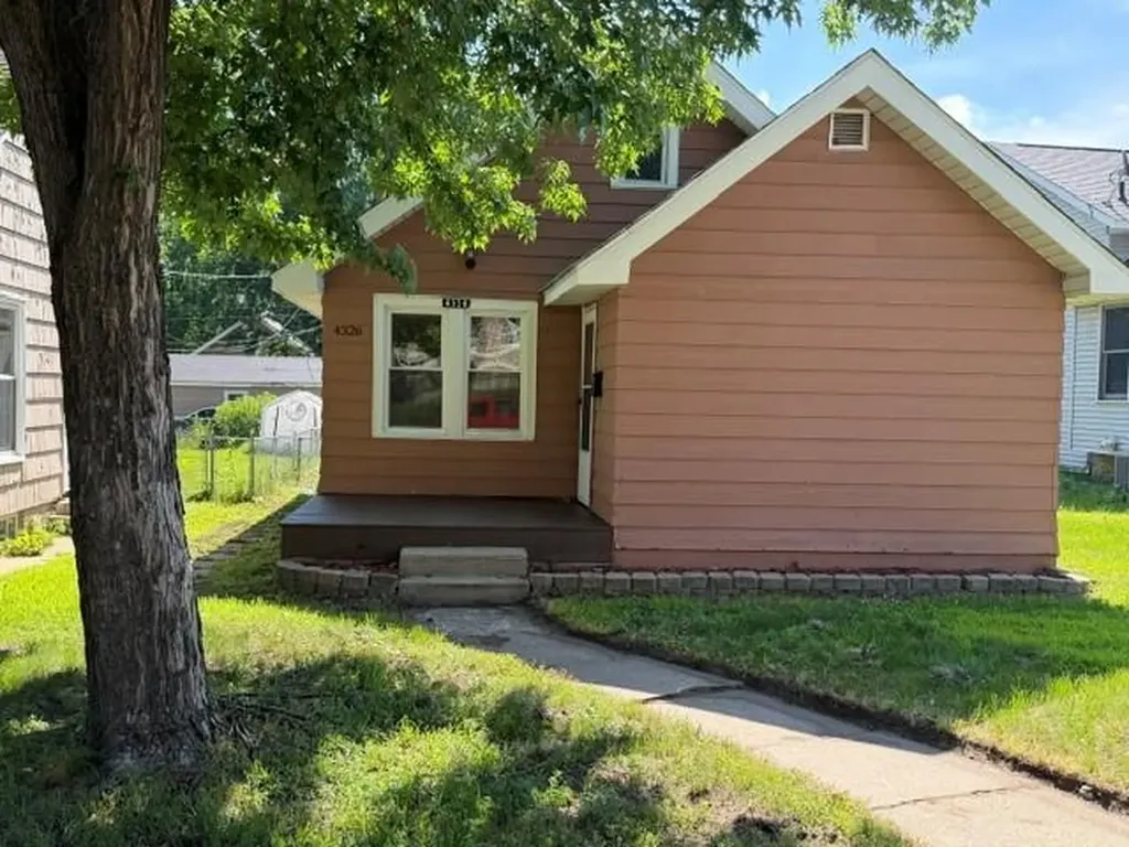 4326 Morgan Avenue N Minneapolis MN 55412