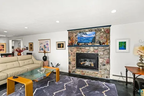 4998 Pike Lake Place Duluth MN 55811