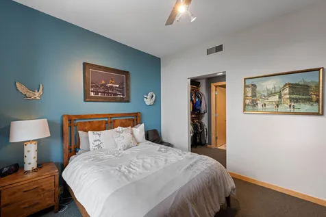 215 10th Avenue S Minneapolis MN 55415