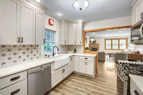 3019 W Old Shakopee Road W Bloomington MN 55431
