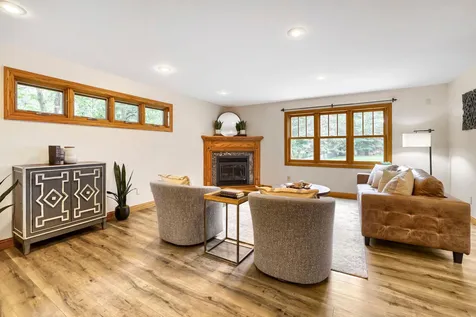 3019 W Old Shakopee Road W Bloomington MN 55431