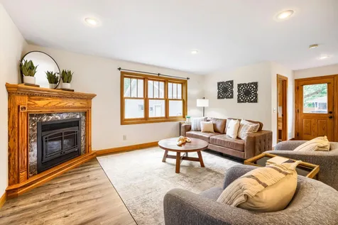 3019 W Old Shakopee Road W Bloomington MN 55431