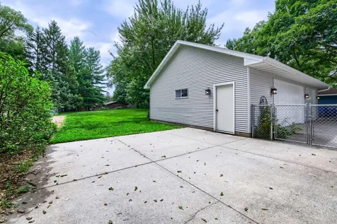 3019 W Old Shakopee Road W Bloomington MN 55431