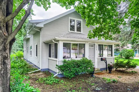 3019 W Old Shakopee Road W Bloomington MN 55431