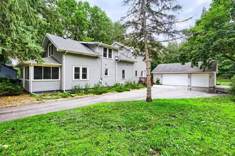 3019 W Old Shakopee Road W Bloomington MN 55431