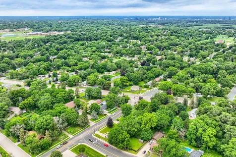 3019 W Old Shakopee Road W Bloomington MN 55431