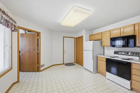 14516 Eureka Court Apple Valley MN 55124