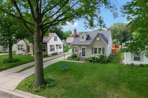 753 Idaho Avenue W Saint Paul MN 55117