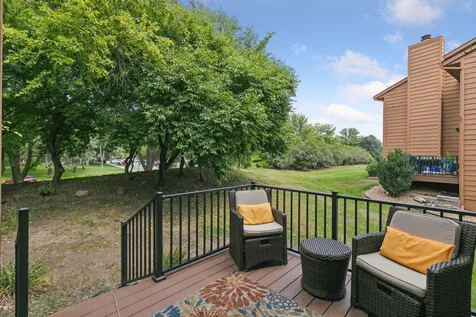 1603 Raindrop Drive Eagan MN 55121