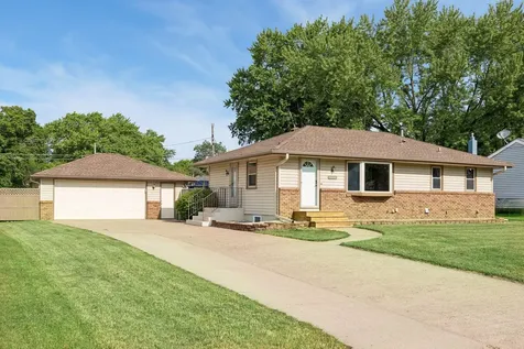 10600 President Drive NE Blaine MN 55434