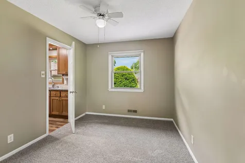 10600 President Drive NE Blaine MN 55434