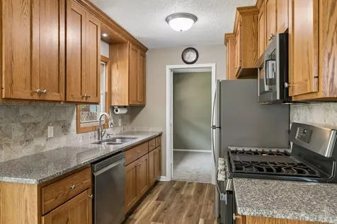 10600 President Drive NE Blaine MN 55434