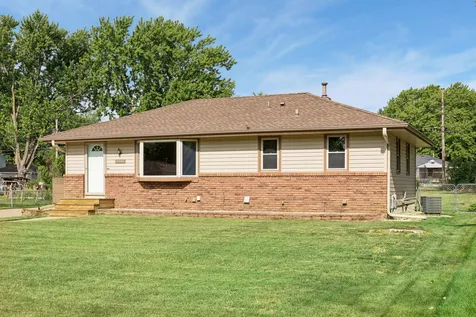 10600 President Drive NE Blaine MN 55434