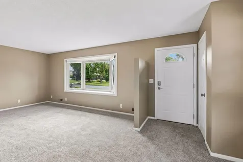 10600 President Drive NE Blaine MN 55434