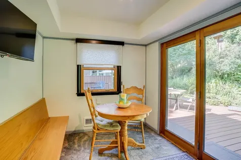 885 Old Lexington Avenue Saint Paul MN 55116