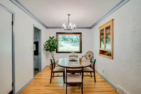 885 Old Lexington Avenue Saint Paul MN 55116