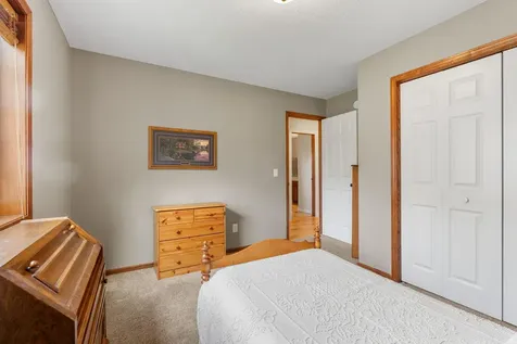 4942 87th Street NE Monticello MN 55362