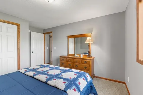 4942 87th Street NE Monticello MN 55362