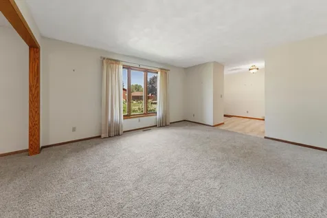 1440 Sunset Drive SW Owatonna MN 55060
