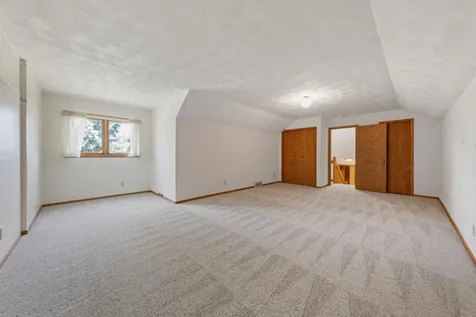 1440 Sunset Drive SW Owatonna MN 55060