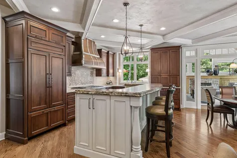 6 Bent Tree Lane North Oaks MN 55127