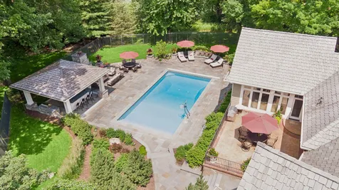 6 Bent Tree Lane North Oaks MN 55127