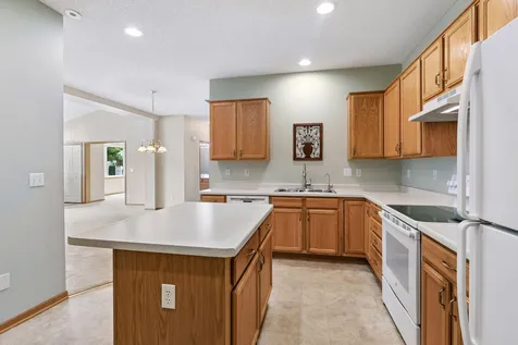 2120 Stahlke Way Chaska MN 55318