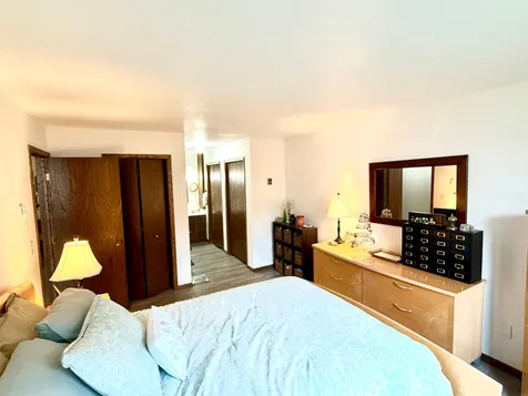 1402 5th Street N Fargo ND 58102