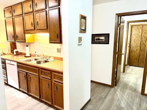 1402 5th Street N Fargo ND 58102