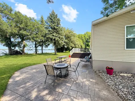 82 Pioneer Trail Garvin MN 56132