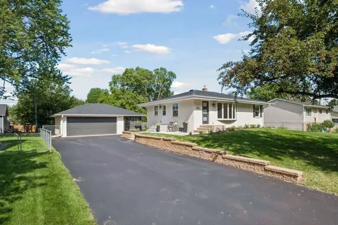 5919 Carlson Street Shoreview MN 55126