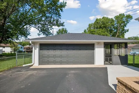 5919 Carlson Street Shoreview MN 55126