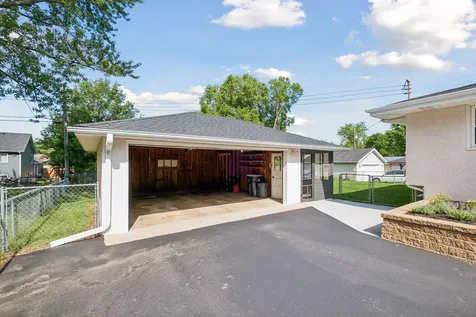 5919 Carlson Street Shoreview MN 55126