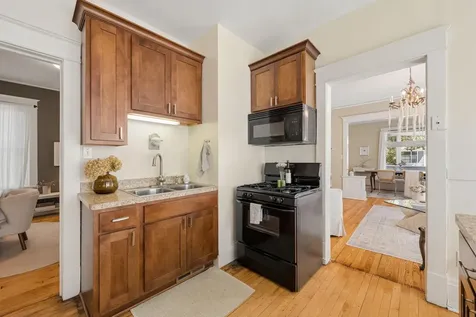 1060 Hague Avenue Saint Paul MN 55104