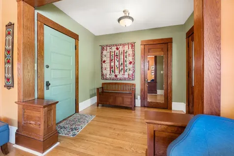 1060 Hague Avenue Saint Paul MN 55104