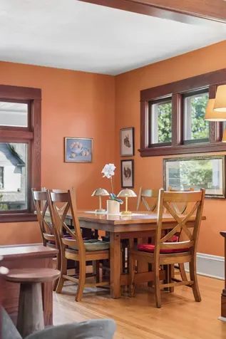 1060 Hague Avenue Saint Paul MN 55104
