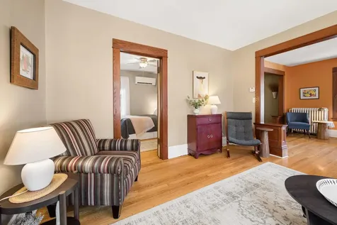 1060 Hague Avenue Saint Paul MN 55104