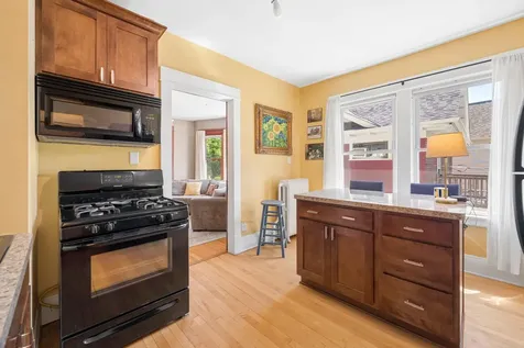 1060 Hague Avenue Saint Paul MN 55104