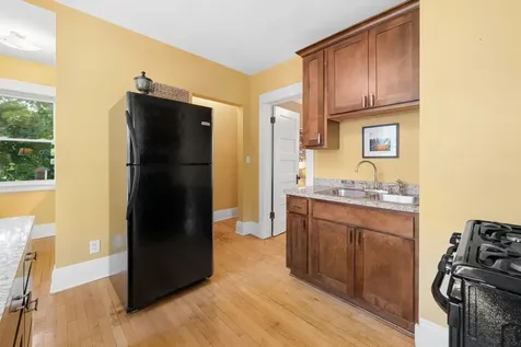 1060 Hague Avenue Saint Paul MN 55104