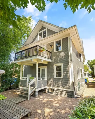 1060 Hague Avenue Saint Paul MN 55104