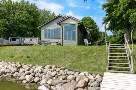 24095 Blue Marina Road Cleveland MN 56017